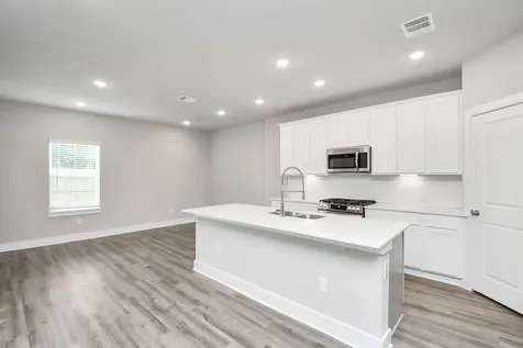 21047 Bay Village Drive A Cypress TX 77433