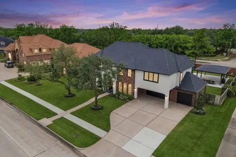 7714 Long Shadows Drive Sugar Land TX 77479