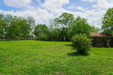 509 S Saint Andrews Street Weimar TX 78962