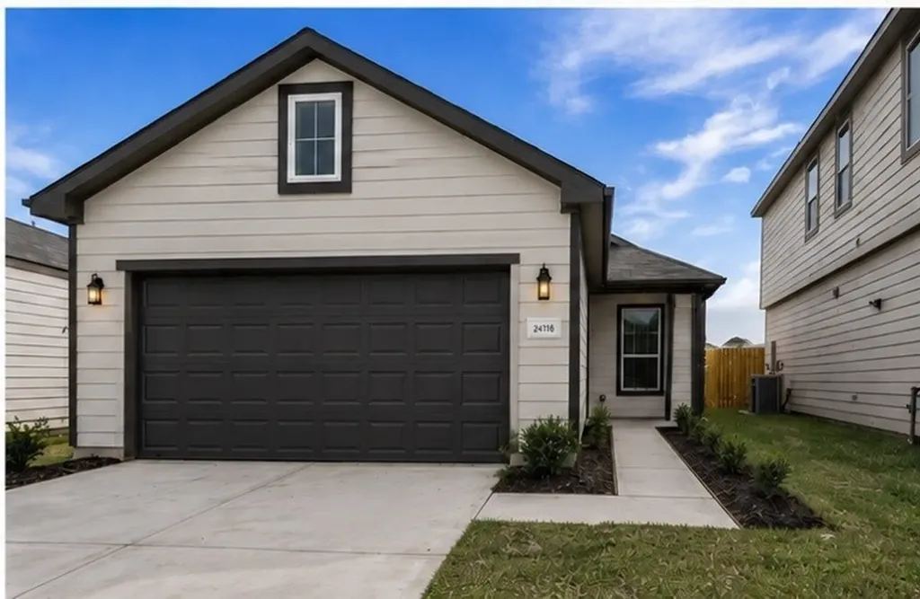 206 Colonnade Reflection Drive Crosby TX 77532