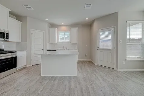 206 Colonnade Reflection Drive Crosby TX 77532