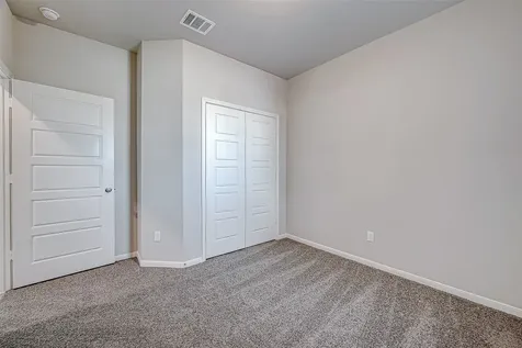 206 Colonnade Reflection Drive Crosby TX 77532