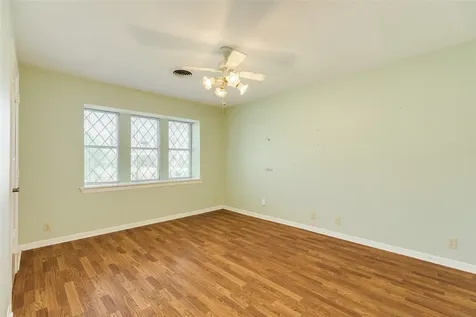 7721 Beluche Drive Galveston TX 77551
