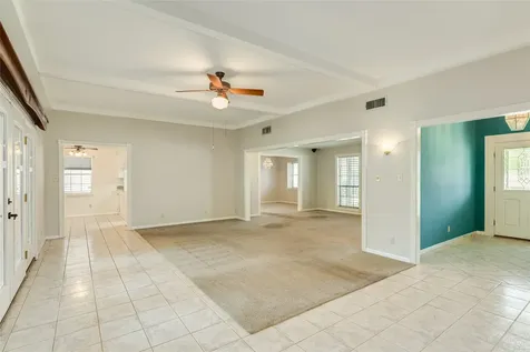 7721 Beluche Drive Galveston TX 77551