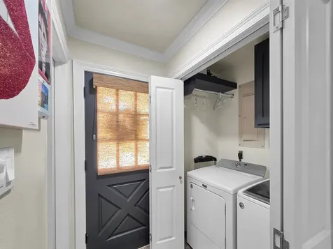 3125 W Park Avenue Pinehurst TX 77630