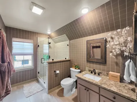 3125 W Park Avenue Pinehurst TX 77630