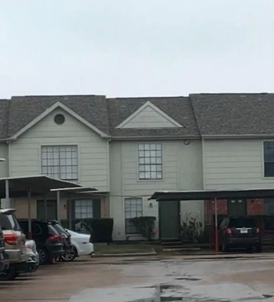 8714 Village Of Fondren Drive Houston TX 77071