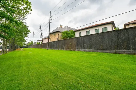5110 San Felipe Street 145w Houston TX 77056