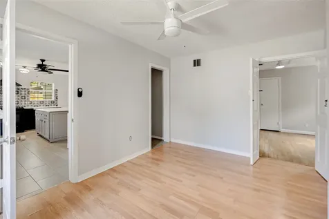 2919 Cochran Street Houston TX 77009