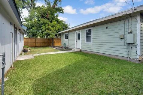 2919 Cochran Street Houston TX 77009
