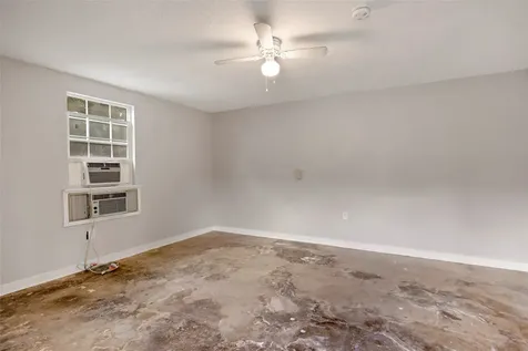 2919 Cochran Street Houston TX 77009