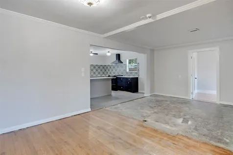 2919 Cochran Street Houston TX 77009
