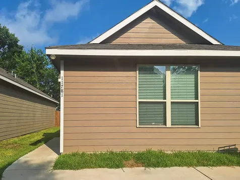 11781 White Cedar Street Willis TX 77318