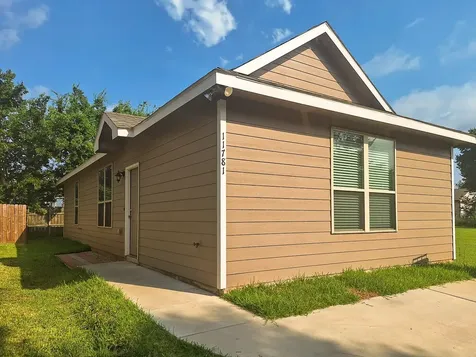 11781 White Cedar Street Willis TX 77318