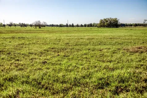 Tracts 10&11 Fieldcrest Lane Burton TX 77835
