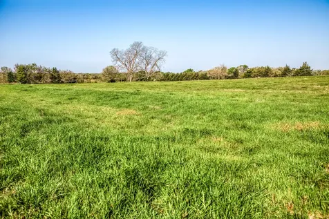 Tracts 10&11 Fieldcrest Lane Burton TX 77835