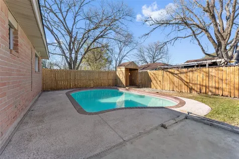 12411 Drifting Winds Drive Houston TX 77044