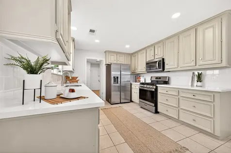 24707 Haigshire Drive Tomball TX 77375