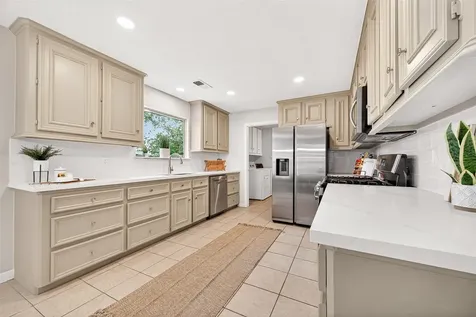 24707 Haigshire Drive Tomball TX 77375