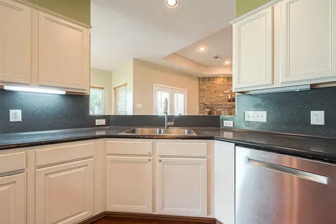 14403 Vlasta Street Needville TX 77461
