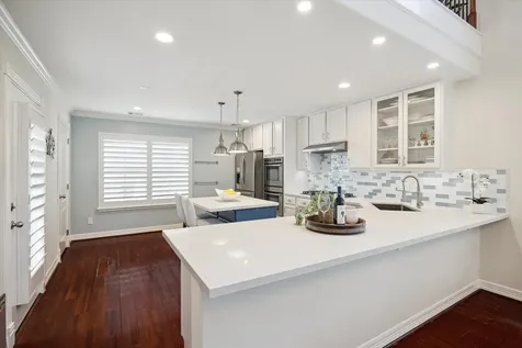5717 Val Verde Street C Houston TX 77057