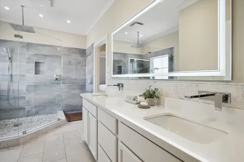 5717 Val Verde Street C Houston TX 77057