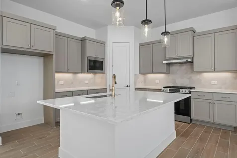 12102 Wild Bend Drive Mont Belvieu TX 77523