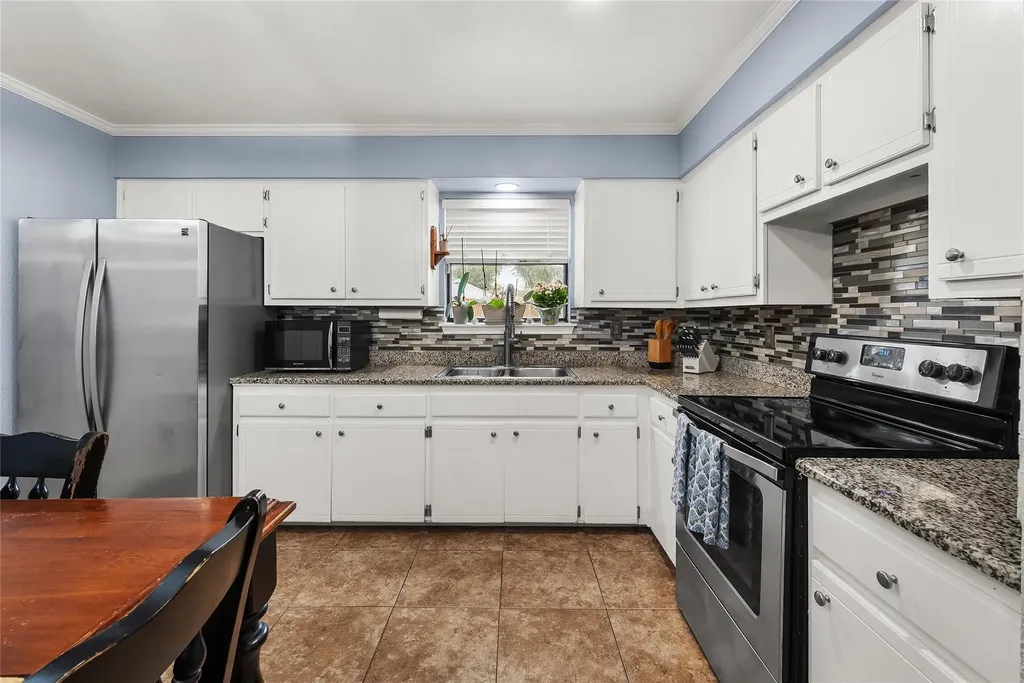 135 Navajo Circle Cibolo TX 78108