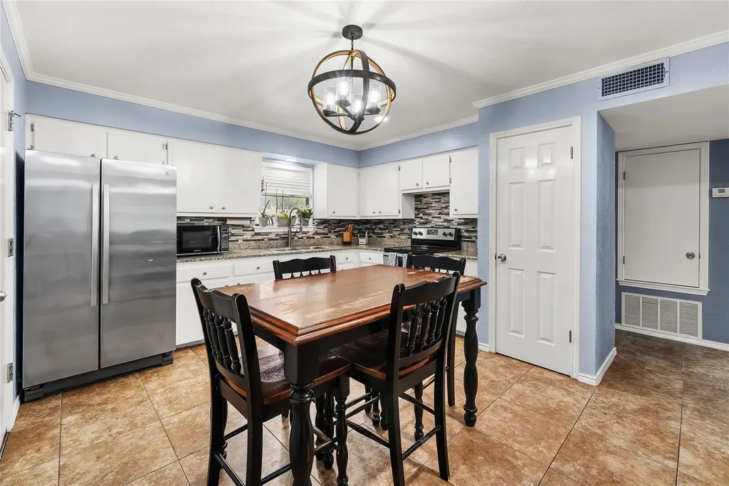 135 Navajo Circle Cibolo TX 78108