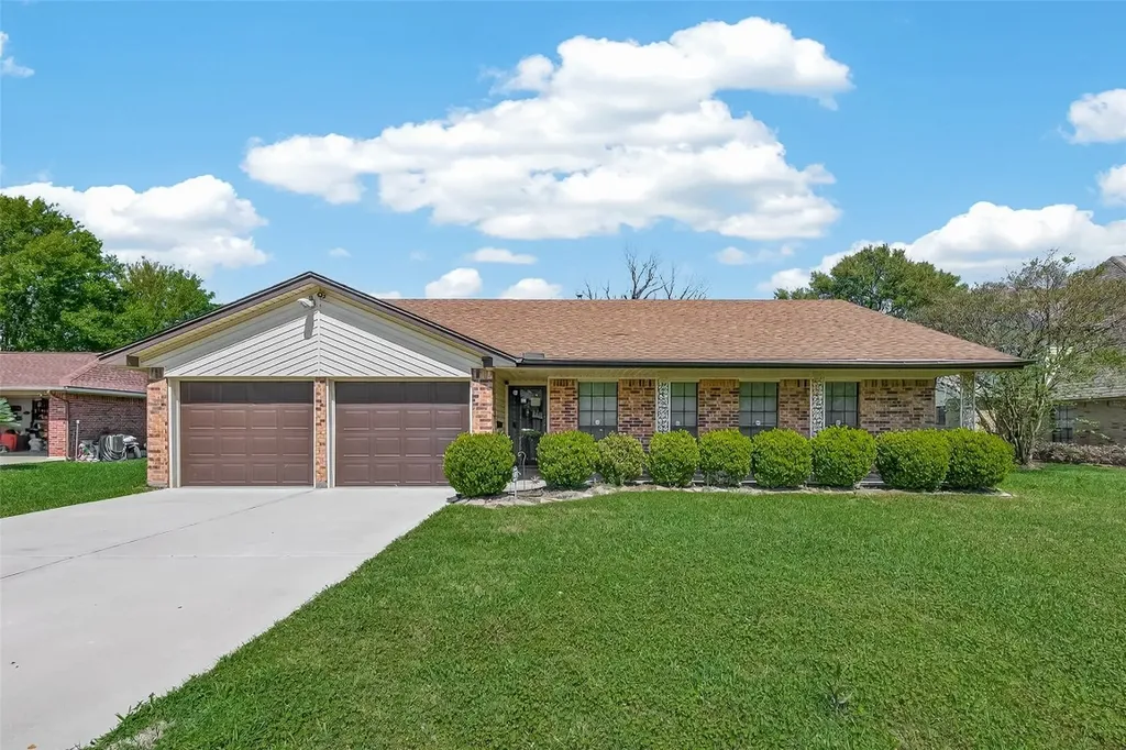 2930 Quail Oak Drive Houston TX 77014