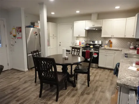 3302 Knoll Street Houston TX 77080