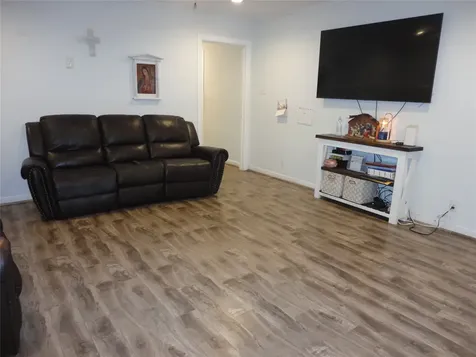 3302 Knoll Street Houston TX 77080
