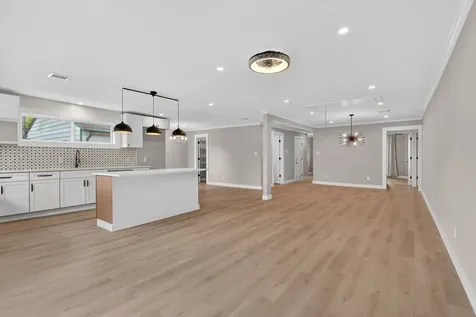 230 Pennsylvania Street Houston TX 77029