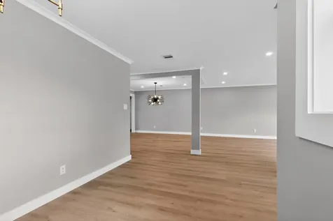 230 Pennsylvania Street Houston TX 77029