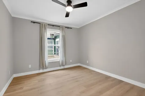 230 Pennsylvania Street Houston TX 77029