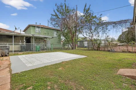 230 Pennsylvania Street Houston TX 77029