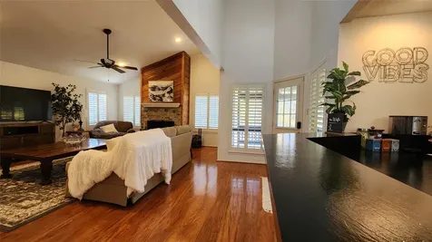 3211 Meadowlark Lane Montgomery TX 77356