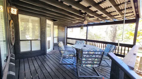 3211 Meadowlark Lane Montgomery TX 77356