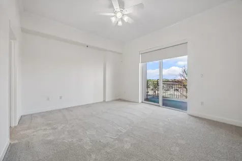 2520 Robinhood Street 503 Houston TX 77005