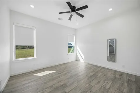 11693 Grandview Drive Montgomery TX 77356
