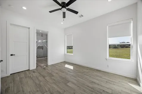 11693 Grandview Drive Montgomery TX 77356
