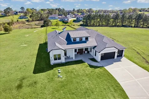 11693 Grandview Drive Montgomery TX 77356