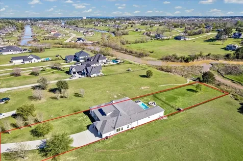 11693 Grandview Drive Montgomery TX 77356