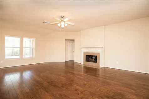 416 Laddingford Lane League City TX 77573