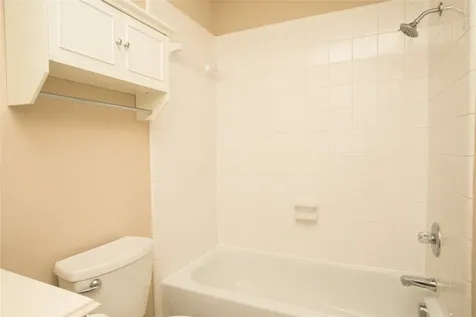 416 Laddingford Lane League City TX 77573