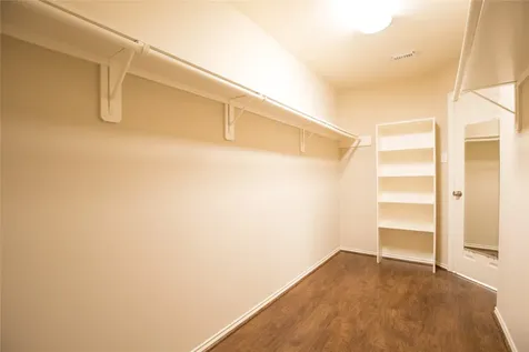 416 Laddingford Lane League City TX 77573