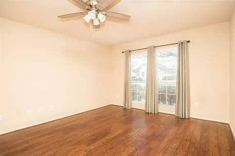 416 Laddingford Lane League City TX 77573