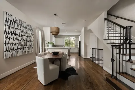 5733 Darling Street Houston TX 77007