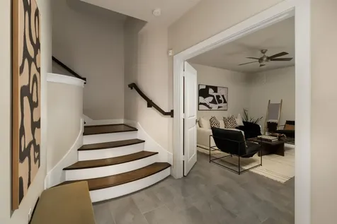 5733 Darling Street Houston TX 77007