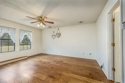 329 Burwell Road Highlands TX 77562
